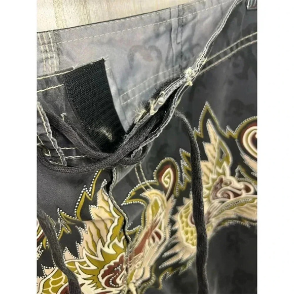Billabong Men's Vintage Board Shorts Size 33 black Geometric Surf made in USA - Picture 8 of 9